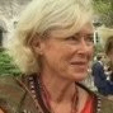 Caroline Neveux